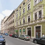 Studio Apartment - Radziwillowska 27